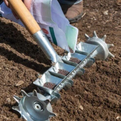 New Release -Garden Care Shop 09285 02 4rowpinpoint