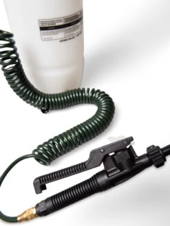 Sprayer Tank With Coil Hose Wand -Garden Care Shop 3 4 crop 8612969 0019