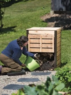 Cedar Compost Bin -Garden Care Shop 8597527 3145 tif