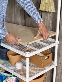 MeshWorks © Potting Bench 16 MeshWorks © Potting Bench -Garden Care Shop 8613015 06v